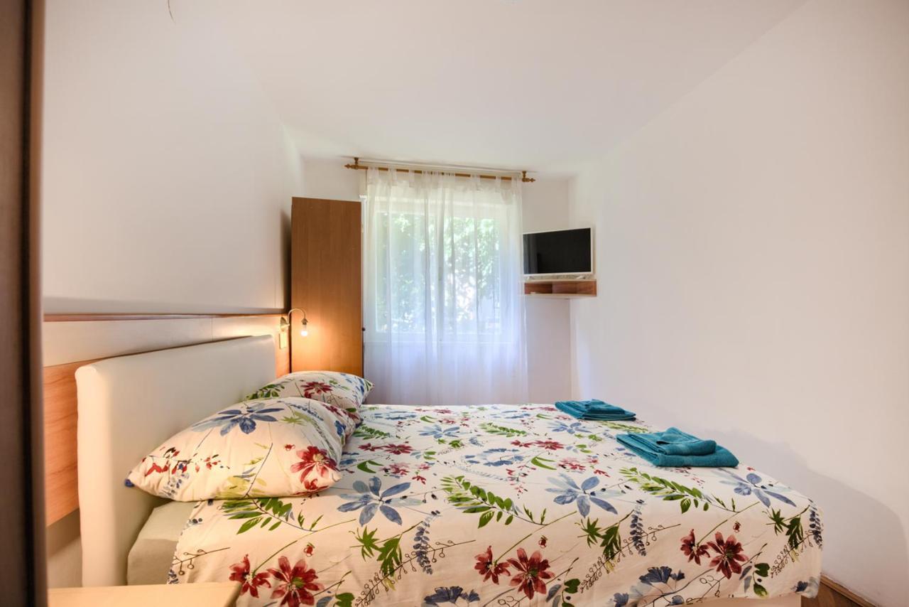 Apartment Stefan Pola Esterno foto